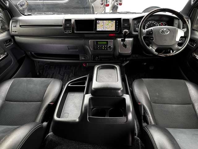 トヨタ ハイエースバン ２．７ スーパーＧＬ ダークプライムＩＩ ワイド ミドルルーフ ロングボディ H30年 (関東) 99