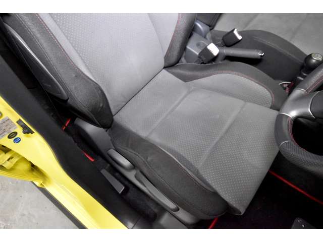 スズキ スイフト １．６ スポーツ H21年 (近畿) 99