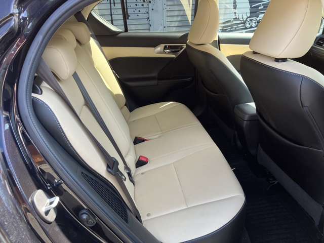 レクサス ＣＴ２００ｈ バージョンＣ H27年 () 99