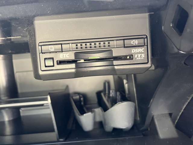 レクサス ＣＴ２００ｈ バージョンＣ H27年 () 99