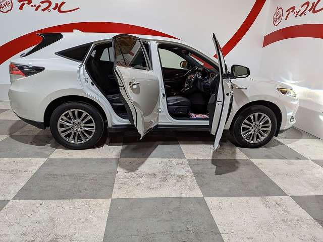 トヨタ ハリアー　ハイブリッド ２．５ ハイブリッド Ｅ－ＦＯＵＲ プレミアム アドバンストパッケージ ４ＷＤ H27年 () 99