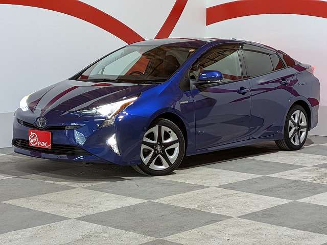 トヨタ プリウス １．８ Ａ プレミアム ツーリングセレクション Ｅ－ＦＯＵＲ ４ＷＤ H28年 (東北) 99