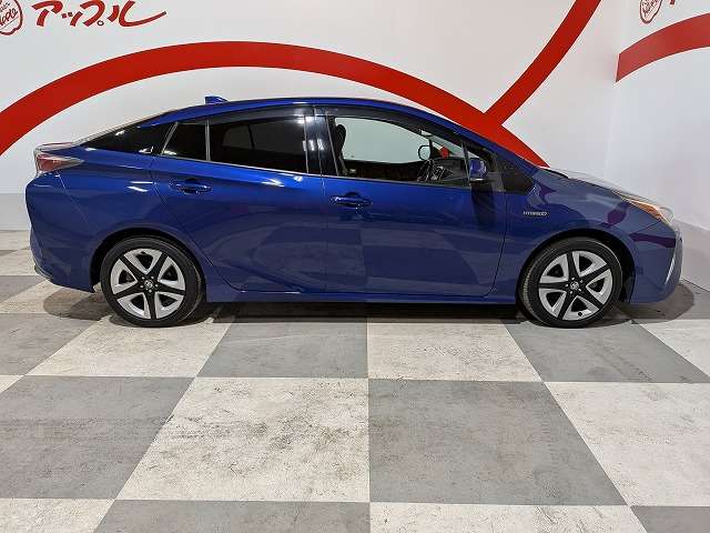トヨタ プリウス １．８ Ａ プレミアム ツーリングセレクション Ｅ－ＦＯＵＲ ４ＷＤ H28年 (東北) 99