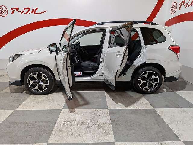 スバル フォレスター ２．０ Ｓ リミテッド スマート エディション ４ＷＤ H29年 (東北) 99