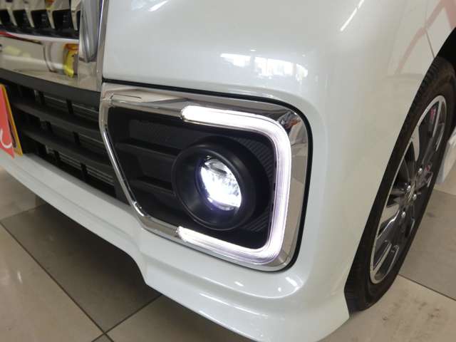 スズキ スペーシア　ギア ６６０ カスタム ハイブリッド ＸＳターボ ４ＷＤ R4年 (東北) 99