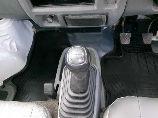 三菱 ミニキャブトラック ６６０ ミノリ ４ＷＤ H23年 () 99