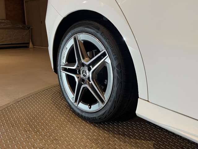 メルセデスベンツ Ｂクラス Ｂ２００Ｄ ＡＭＧラインパッケージ ディーゼルターボ R4年 (東海) 99