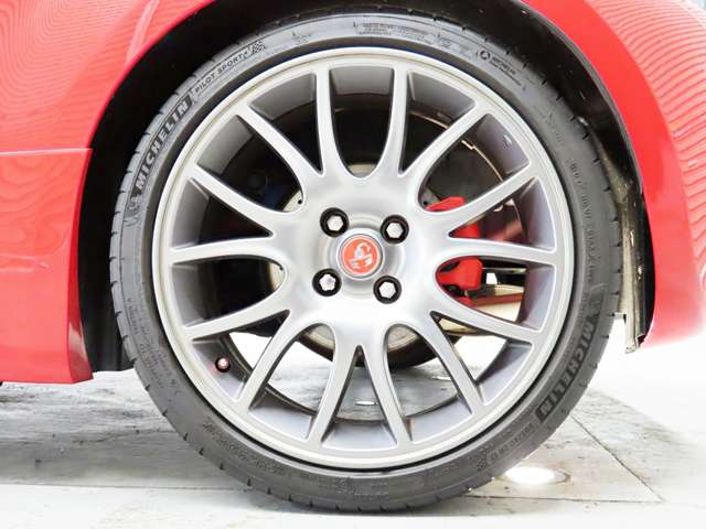 アバルト ６９５トリブートフェラーリ １．４ H23年 () 99