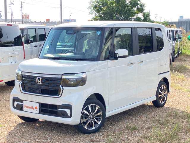 ホンダ Ｎ　ＢＯＸ カスタム ６６０ R8年 () 99