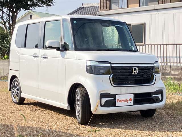 ホンダ Ｎ　ＢＯＸ カスタム ６６０ R8年 () 99