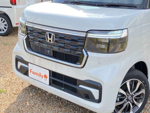 ホンダ Ｎ　ＢＯＸ カスタム ６６０ R8年 () 99