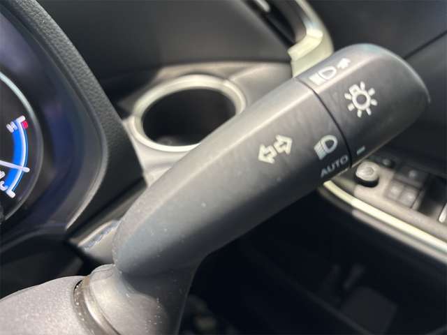 トヨタ ヴォクシー １．８ ハイブリッド Ｓ－Ｚ R5年 (近畿) 99