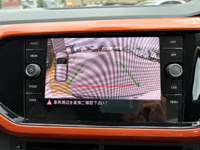 フォルクスワーゲン Ｔ－ＣＲＯＳＳ ＴＳＩ １ＳＴ プラス R3年 (近畿) 99