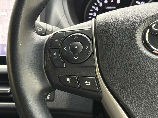 トヨタ ヴォクシー ２．０ ＺＳ 煌ＩＩＩ R3年 (近畿) 99