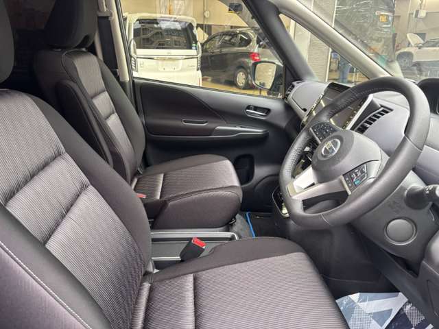 日産 セレナ １．２ Ｅ－ＰＯＷＥＲ ハイウェイスター Ｖ R1年 (近畿) 99