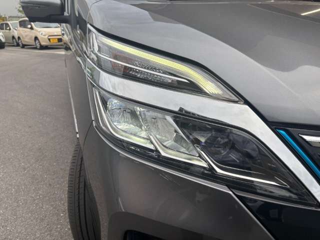日産 セレナ １．２ Ｅ－ＰＯＷＥＲ ハイウェイスター Ｖ R1年 (近畿) 99