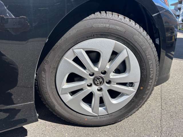 トヨタ プリウス １．８ Ｓ H28年 (近畿) 99