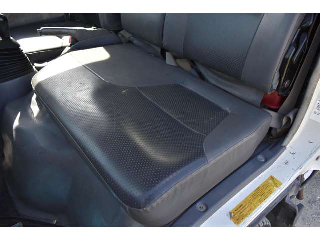いすゞ エルフ ２トン深ダンプ H21年 (近畿) 99