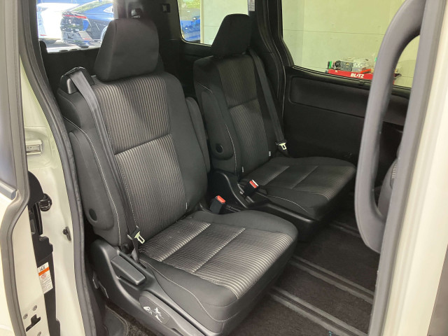 トヨタ ヴォクシー ２．０ ＺＳ 煌 H30年 (近畿) 99