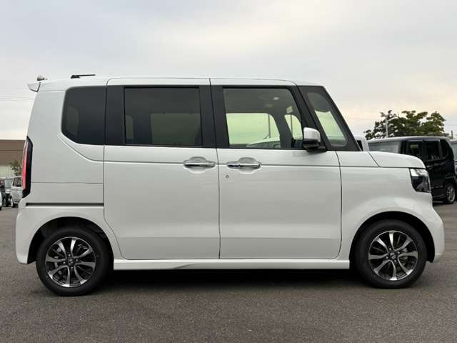 ホンダ Ｎ　ＢＯＸ カスタム ６６０ R8年 (近畿) 99