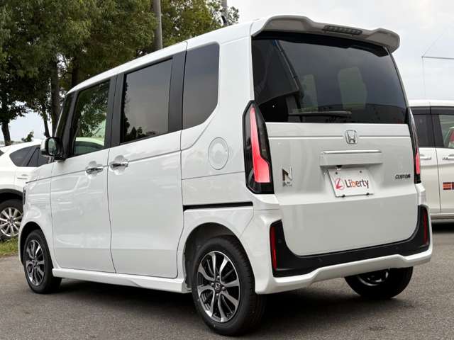 ホンダ Ｎ　ＢＯＸ カスタム ６６０ R8年 (近畿) 99