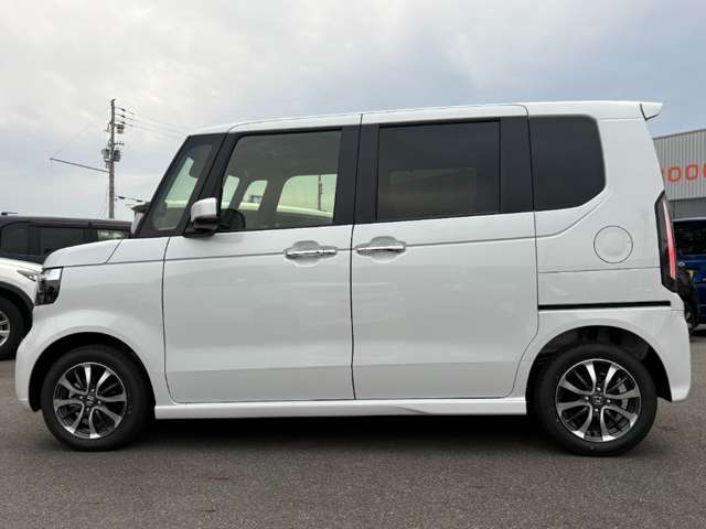 ホンダ Ｎ　ＢＯＸ カスタム ６６０ R8年 (近畿) 99