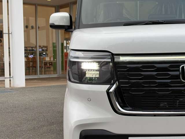 ホンダ Ｎ　ＢＯＸ カスタム ６６０ R8年 (近畿) 99