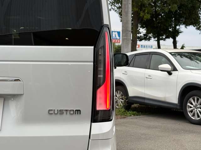 ホンダ Ｎ　ＢＯＸ カスタム ６６０ R8年 (近畿) 99