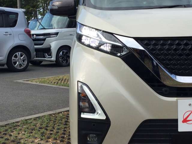 日産 デイズ ６６０ ハイウェイスターＸ R5年 (近畿) 99