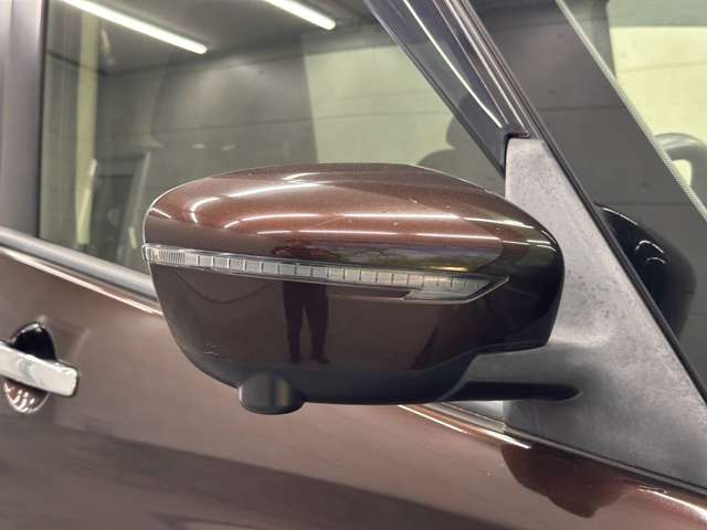 日産 セレナ ２．０ ハイウェイスター H28年 (近畿) 99
