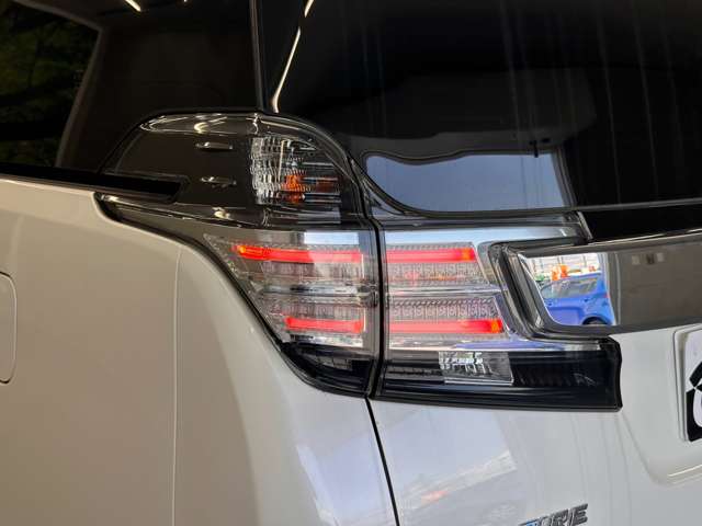 トヨタ ヴェルファイア ２．５ Ｚ Ａエディション H28年 (近畿) 99