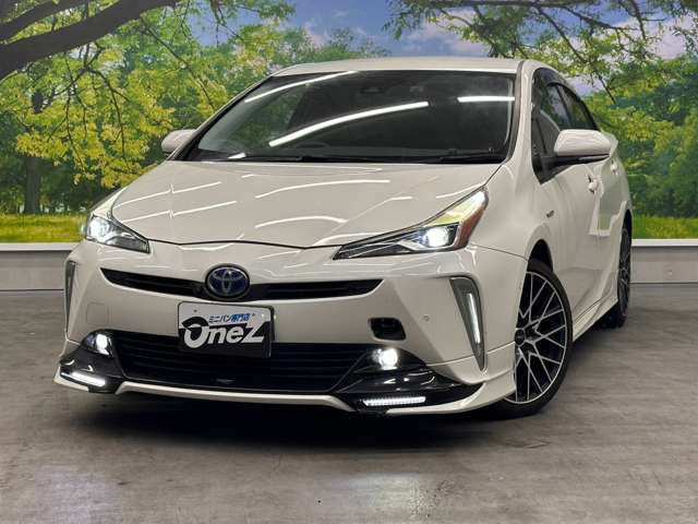 トヨタ プリウス １．８ Ａ プレミアム ツーリングセレクション R1年 (近畿) 99