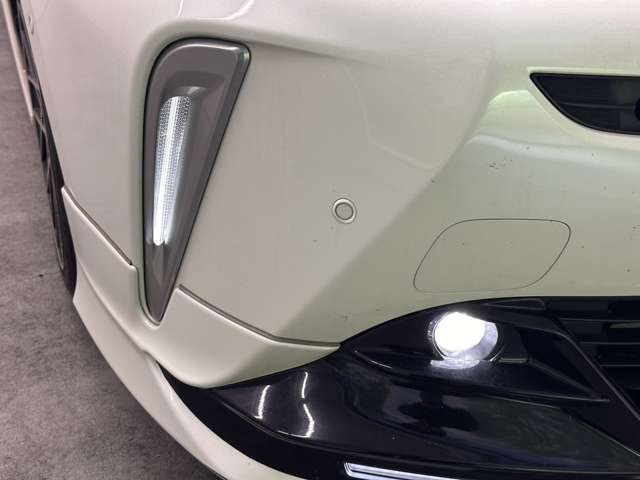 トヨタ プリウス １．８ Ａ プレミアム ツーリングセレクション R1年 (近畿) 99