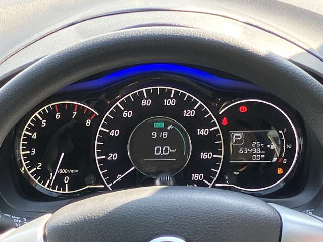 日産 ノート １．２ Ｘ ＤＩＧ－Ｓ Ｖセレクション プラスセーフティ H26年 (中国) 99