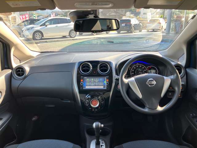 日産 ノート １．２ Ｘ ＤＩＧ－Ｓ Ｖセレクション プラスセーフティ H26年 (中国) 99
