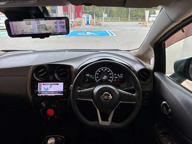 日産 ノート １．２ Ｅ－ＰＯＷＥＲ メダリスト H29年 (中国) 99