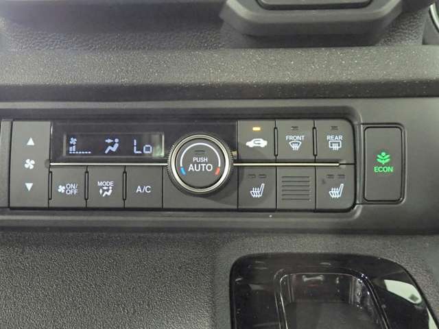 ホンダ Ｎ　ＢＯＸ カスタム ６６０ R7年 () 99