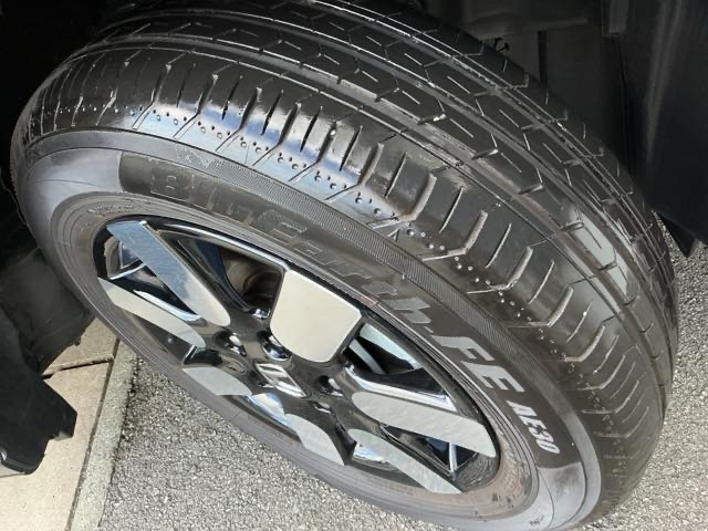 ホンダ フリード　ハイブリッド １．５ Ｅ：ＨＥＶ エアー ＥＸ R7年 (近畿) 99