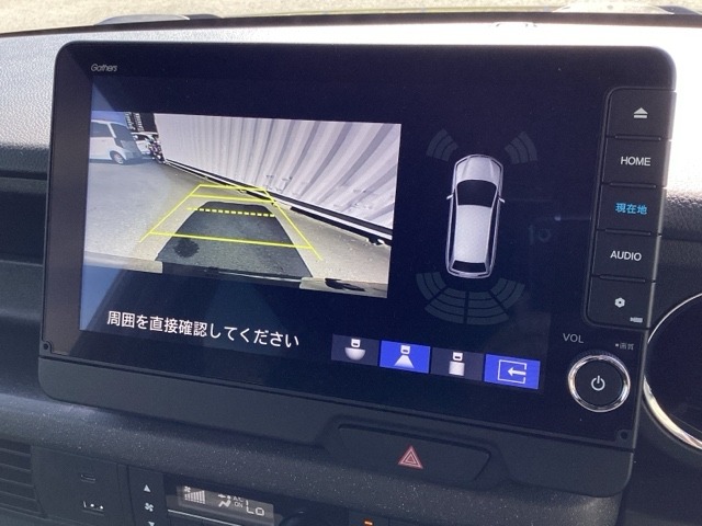 ホンダ Ｎ　ＢＯＸ カスタム ６６０ ターボ ブラック スタイル R8年 (近畿) 99
