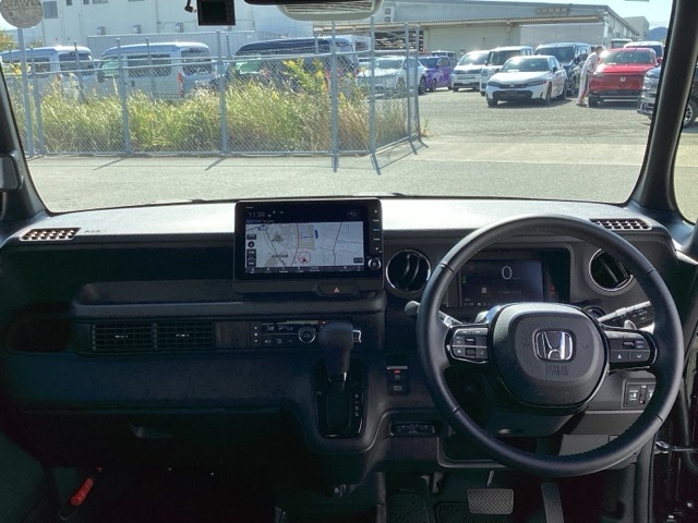 ホンダ Ｎ　ＢＯＸ カスタム ６６０ ターボ ブラック スタイル R8年 (近畿) 99