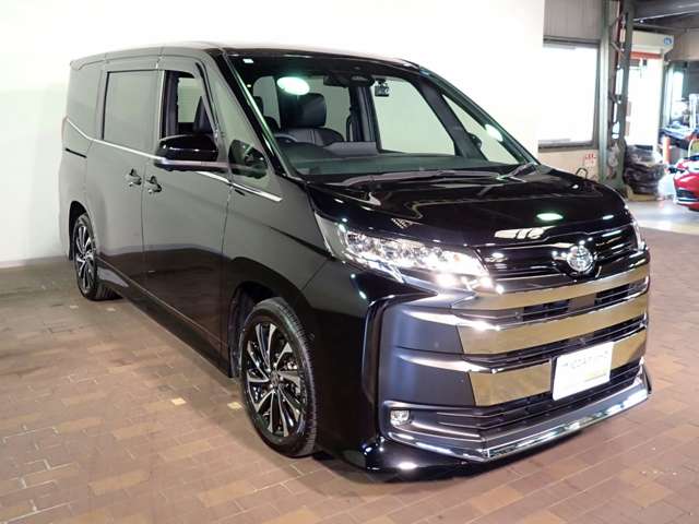 トヨタ ノア ２．０ Ｓ－Ｚ R6年 (近畿) 99
