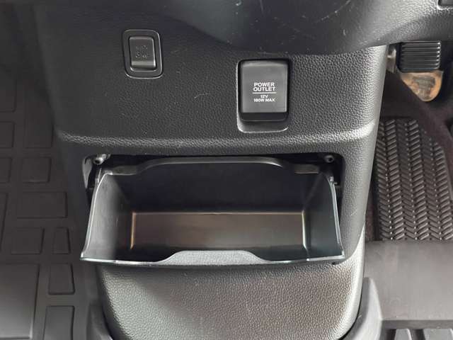 ホンダ Ｎ　ＢＯＸ カスタム ６６０ Ｇ Ｌ ターボ ホンダセンシング H30年 (近畿) 99
