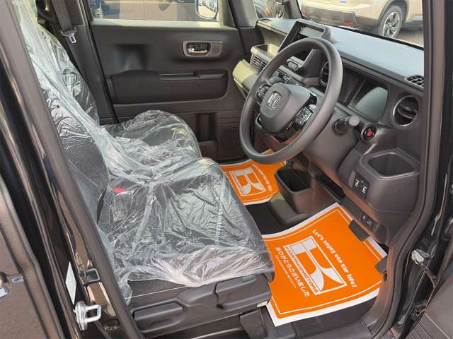 ホンダ Ｎ　ＢＯＸ カスタム ６６０ R8年 () 99