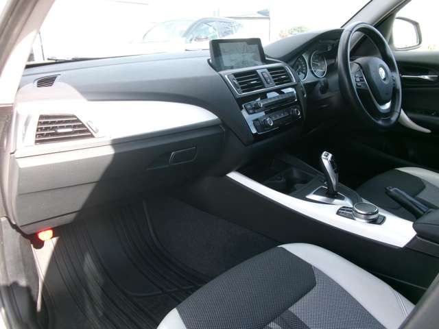 ＢＭＷ １シリーズ １１８ｄ　スタイル H29年 (九州・沖縄) 99