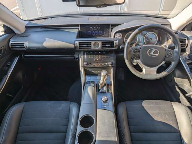 レクサス ＩＳ２５０ ２５０ ４ＷＤ H26年 (関東) 99