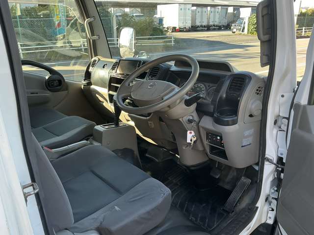 日産 アトラス ２．０ フルスーパーロー H26年 (関東) 99