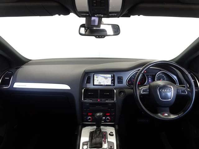 アウディ Ｑ７ ３．０ ＴＦＳＩ クワトロ ４ＷＤ H23年 (関東) 99