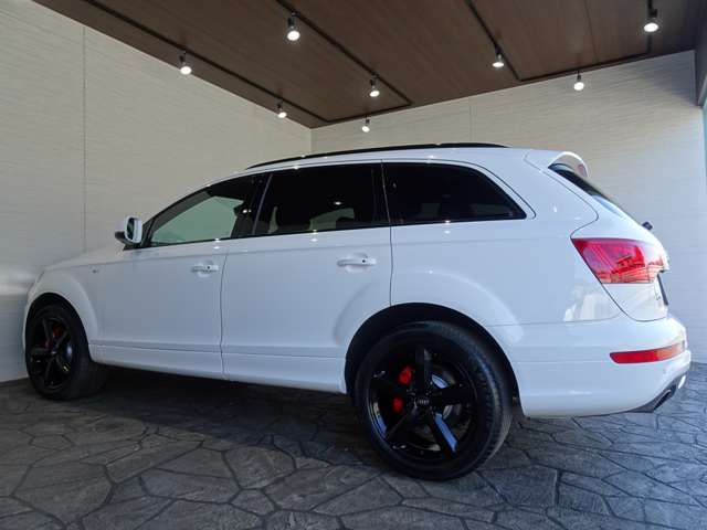 アウディ Ｑ７ ３．０ ＴＦＳＩ クワトロ ４ＷＤ H23年 (関東) 99