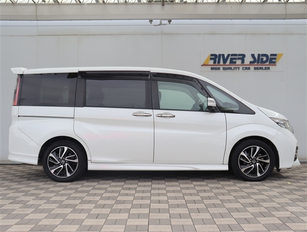 ホンダ ステップワゴン １．５ スパーダ クールスピリット ホンダ センシング H29年 (関東) 99