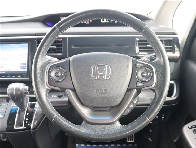 ホンダ ステップワゴン １．５ スパーダ クールスピリット ホンダ センシング H29年 (関東) 99